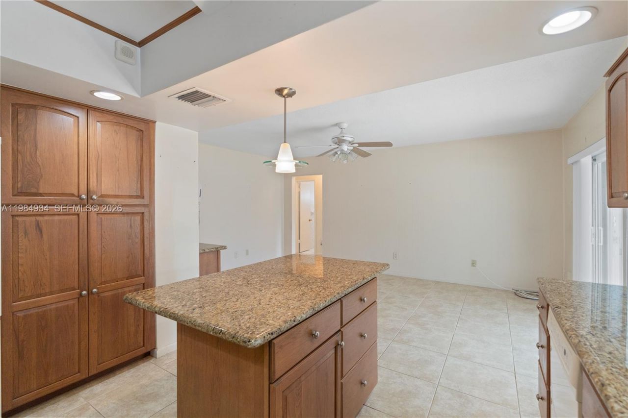 19900 SW 87th Ct, Cutler Bay, FL 33157 Photo