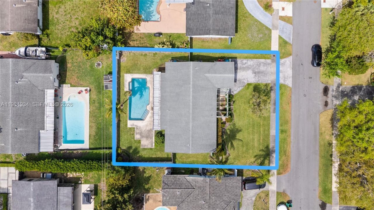 19900 SW 87th Ct, Cutler Bay, FL 33157 Photo