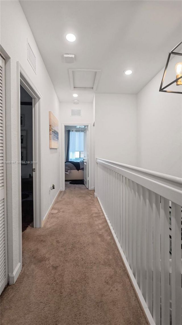 325 NE 208th Ter , Miami, FL 33179 Photo