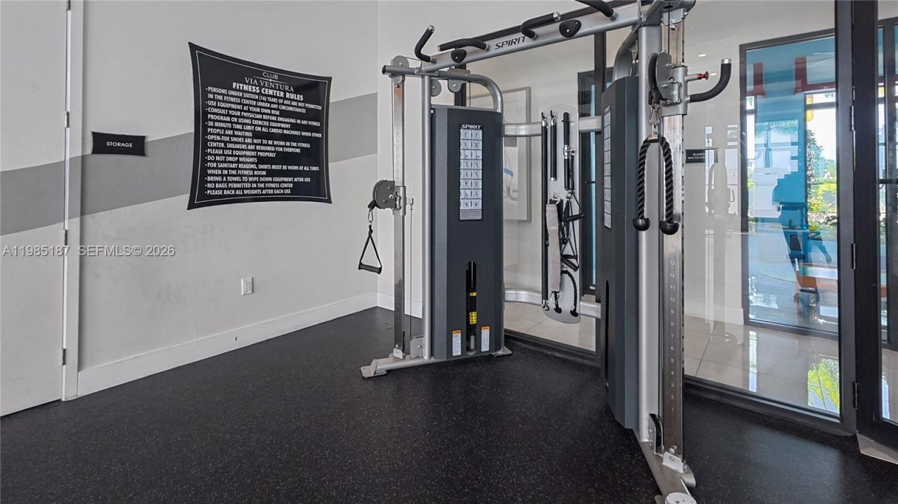 325 NE 208th Ter , Miami, FL 33179 Photo