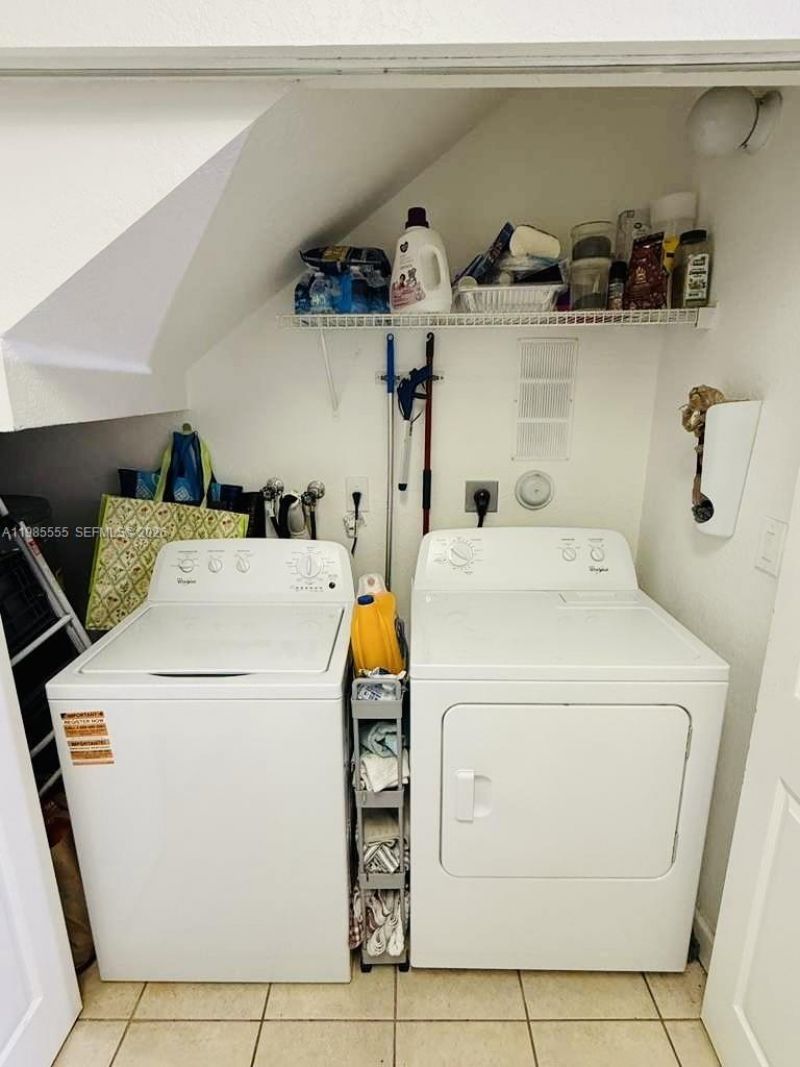 3624 NW 29th Pl , Lauderdale Lakes, FL 33311 Photo