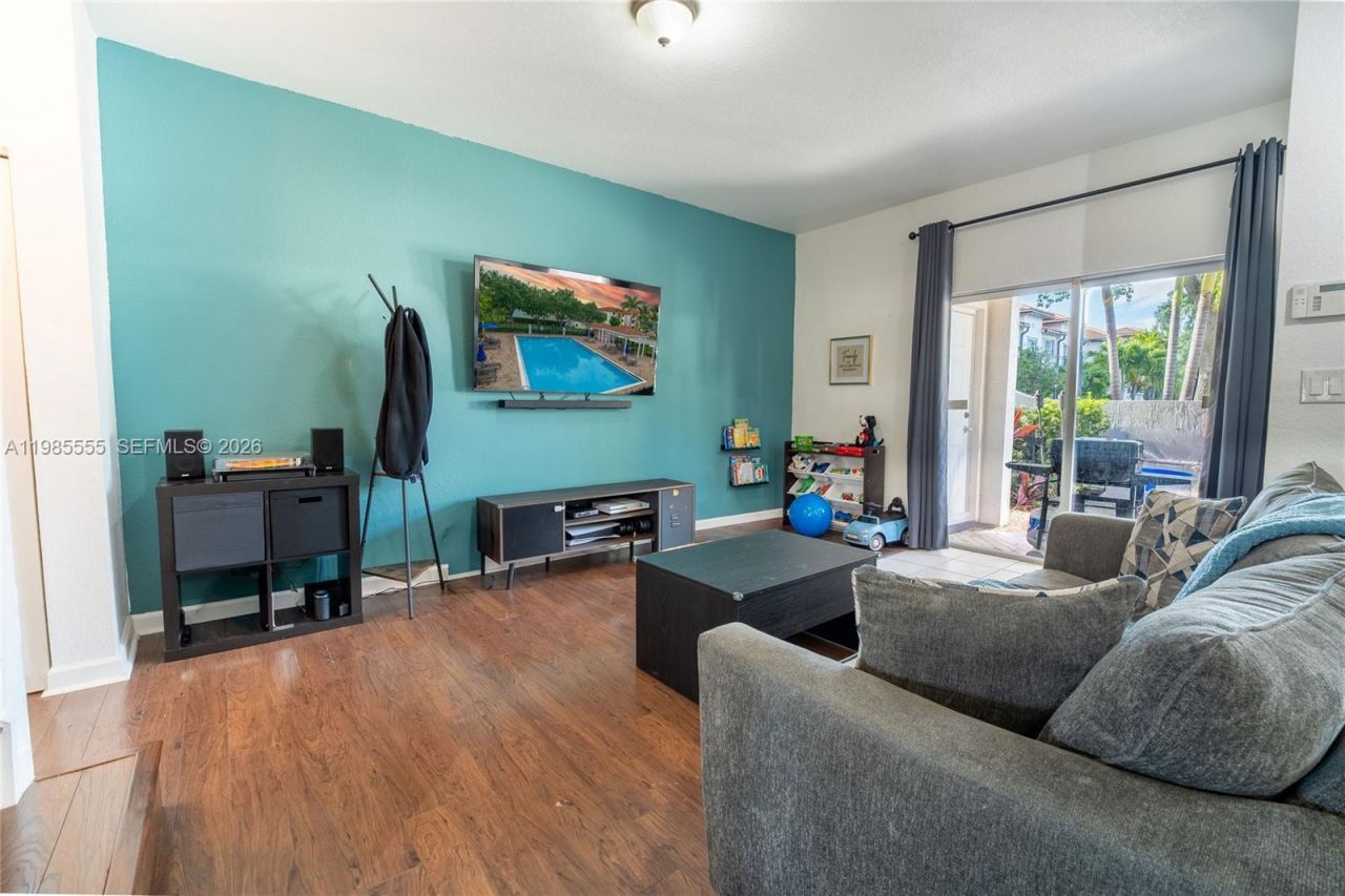 3624 NW 29th Pl, Lauderdale Lakes, FL 33311 Photo