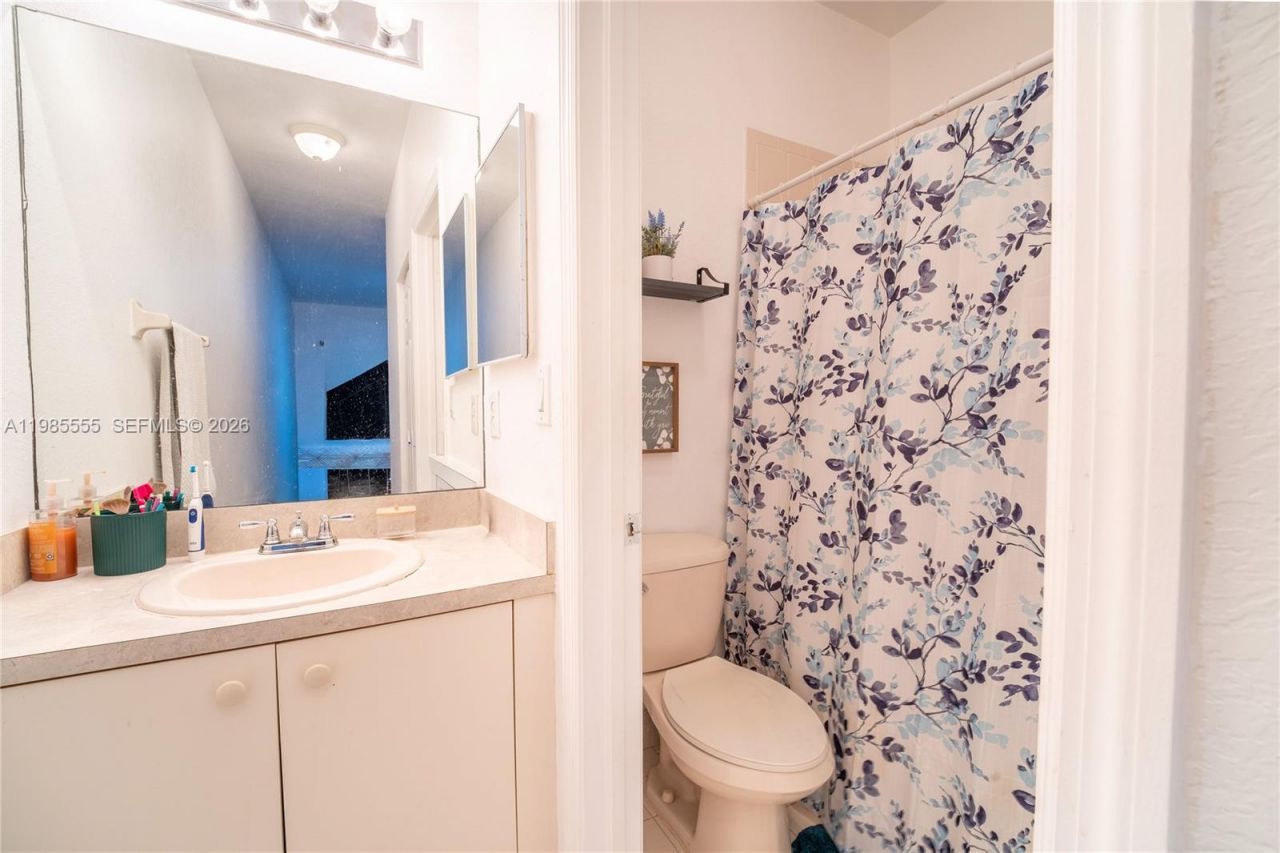 3624 NW 29th Pl, Lauderdale Lakes, FL 33311 Photo