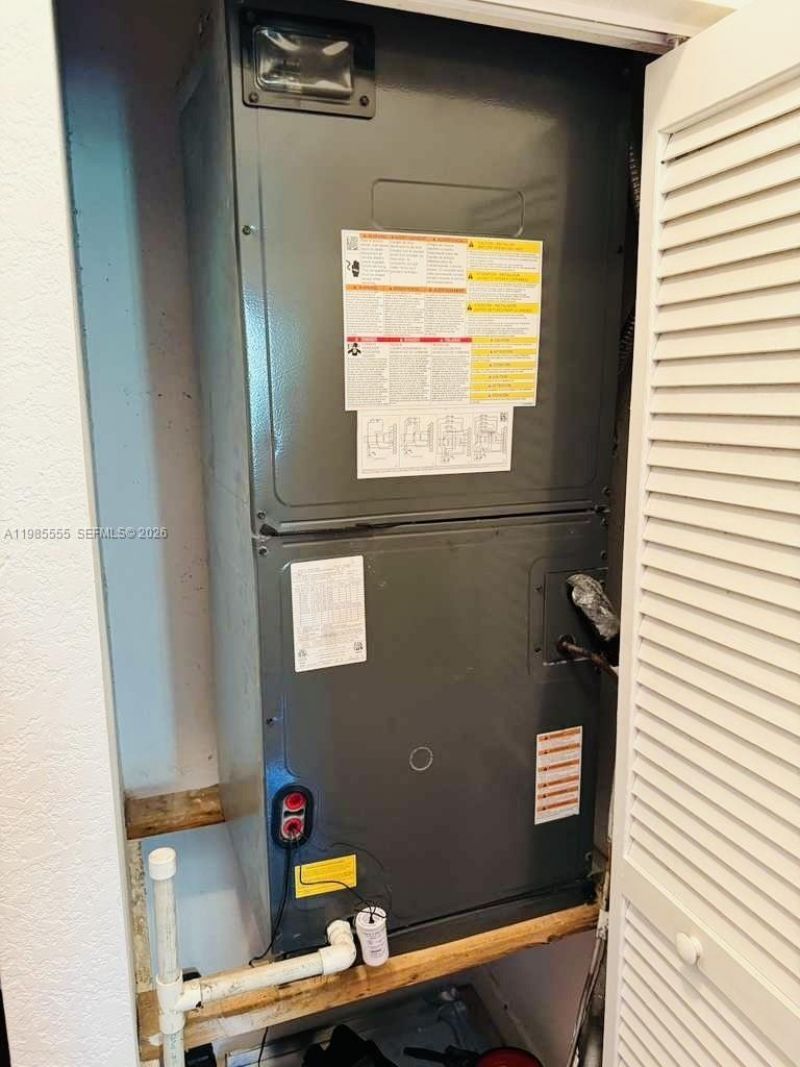 3624 NW 29th Pl , Lauderdale Lakes, FL 33311 Photo