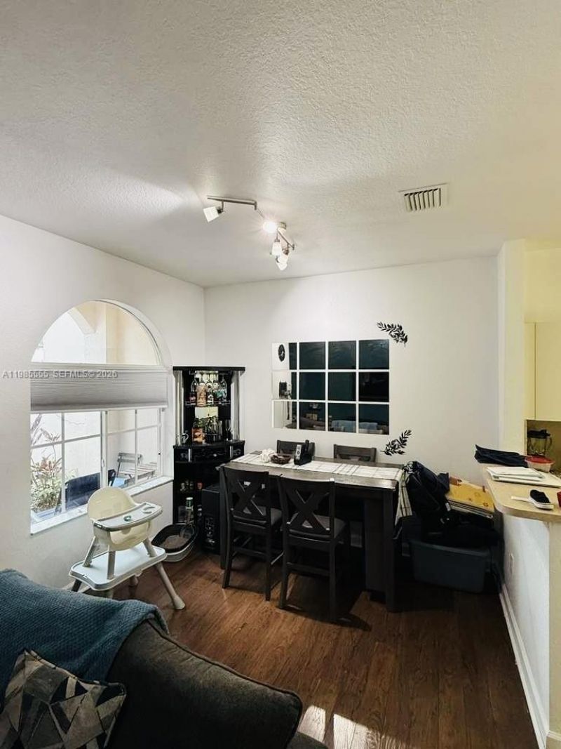 3624 NW 29th Pl, Lauderdale Lakes, FL 33311 Photo