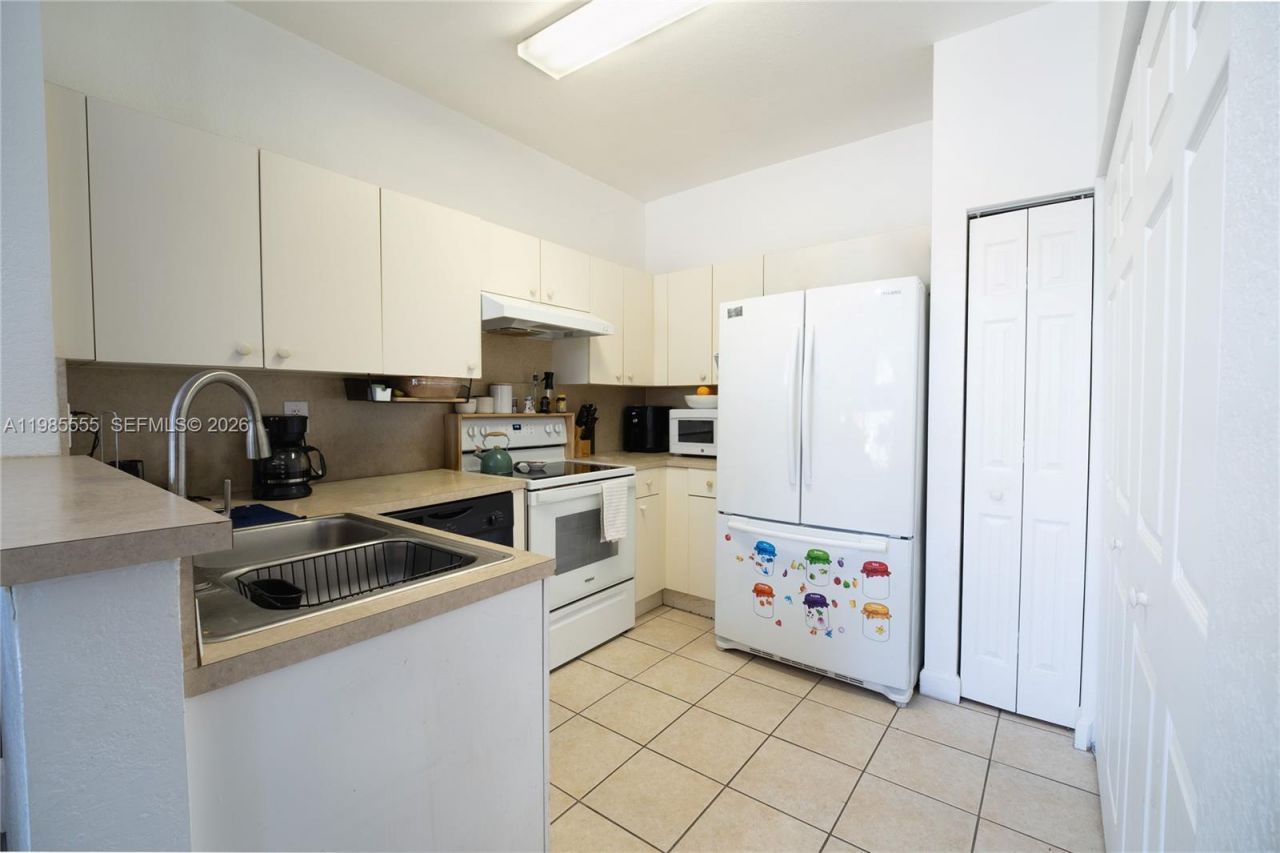 3624 NW 29th Pl, Lauderdale Lakes, FL 33311 Photo