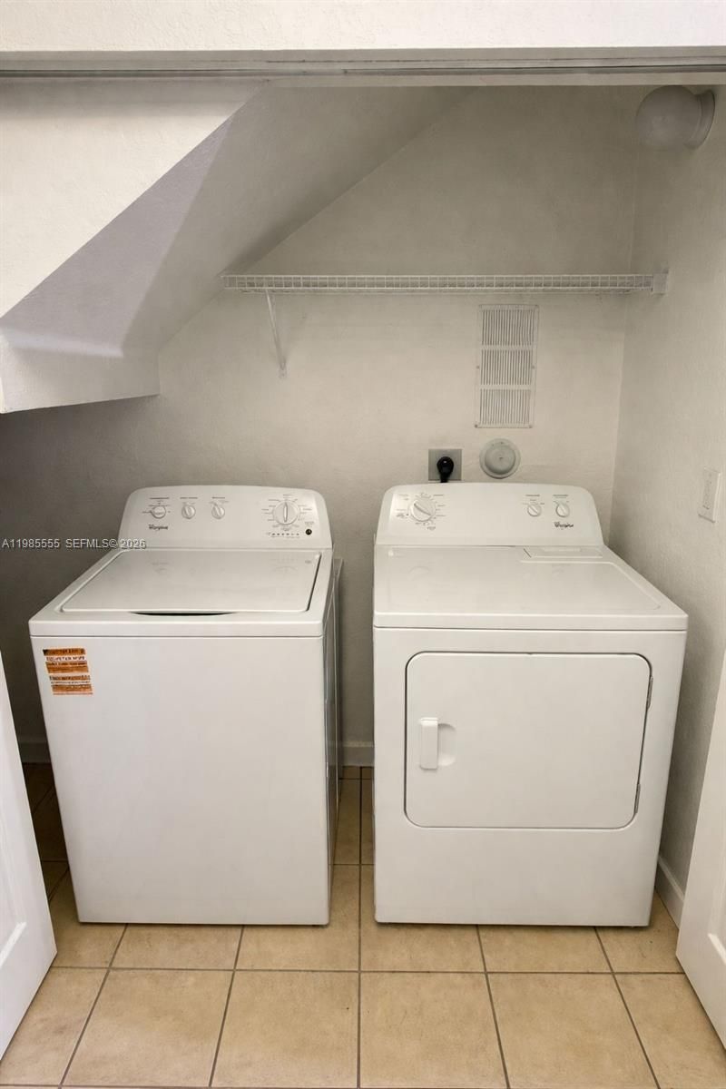 3624 NW 29th Pl, Lauderdale Lakes, FL 33311 Photo