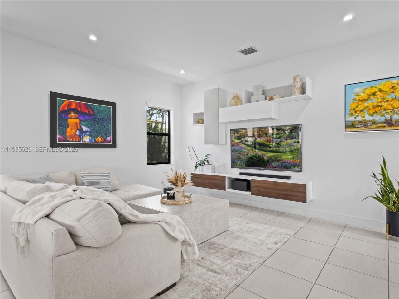 8281 NW 48th Ter , Doral, FL 33166 Photo