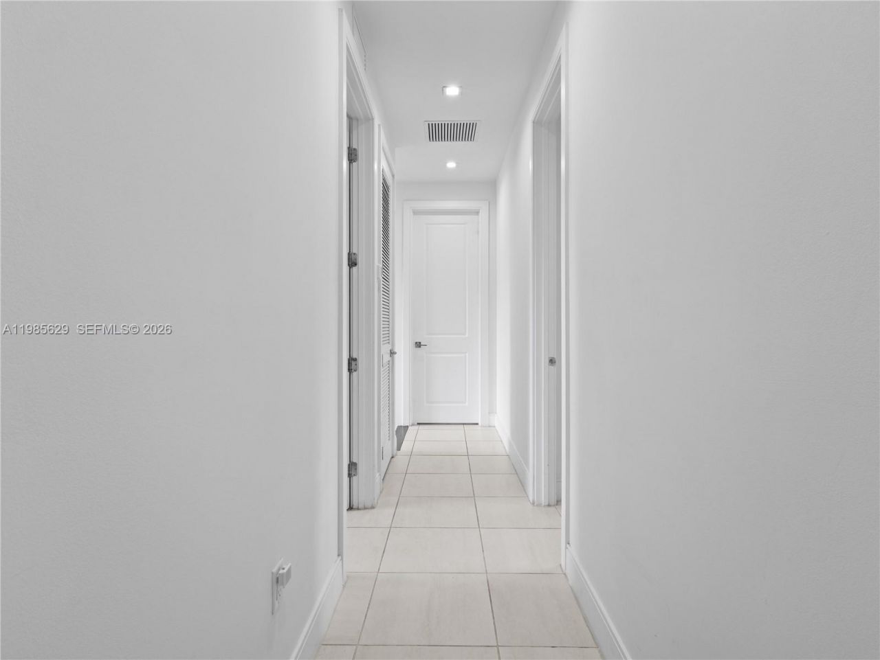 8281 NW 48th Ter , Doral, FL 33166 Photo