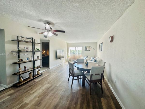 17530 NW 68th Ave, Unit C4012, Hialeah, FL 33015