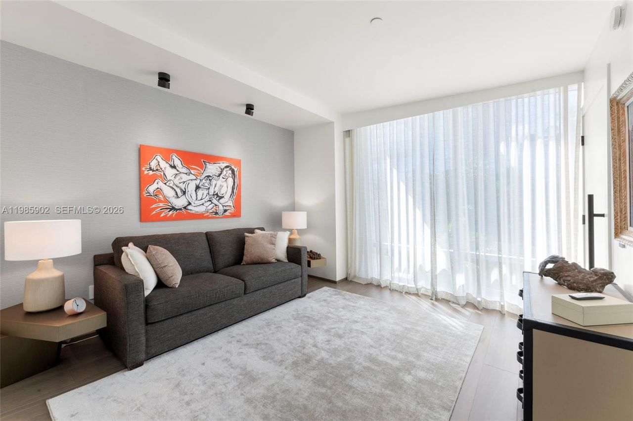 601 NE 27, Unit TH104, Miami, FL 33137 Photo