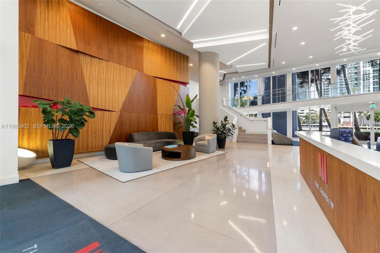 601 NE 27 , Unit TH104, Miami, FL 33137 Photo