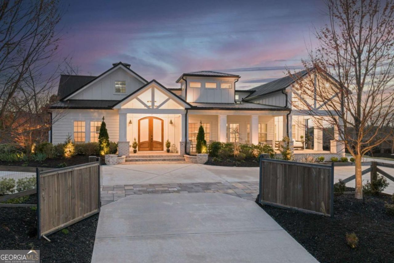 6044 Wade Orr Road, Flowery Branch, GA 30542 Main Photo