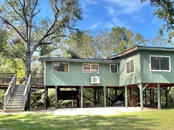 1427 & 1427C Magnolia Road, Reidsville, GA 30453