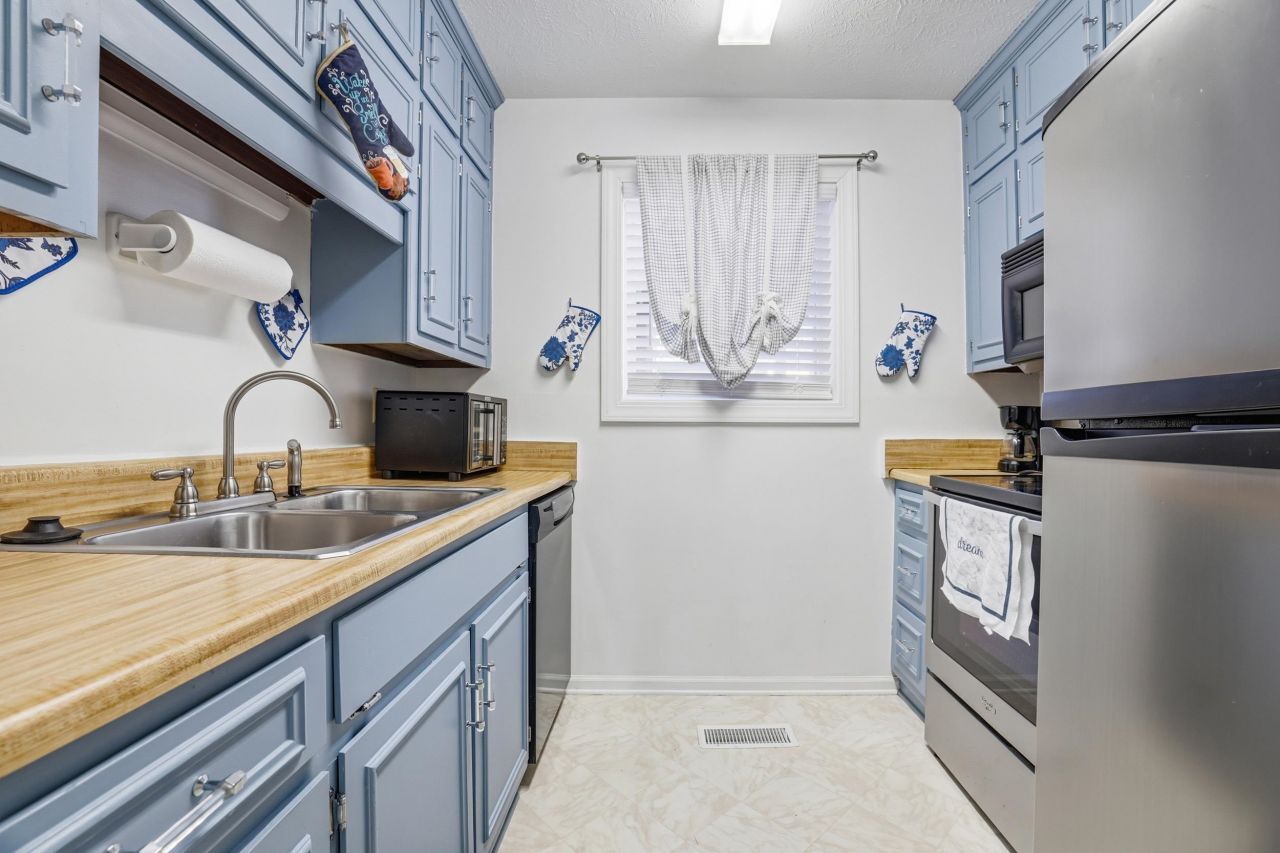 3015 Old Bryan Dr. Photo 13