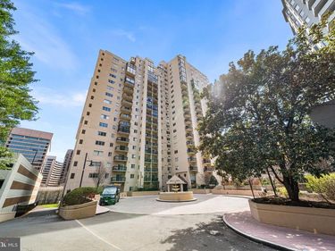 1211 S EADS STREET, Unit 1305, ARLINGTON, VA 22202