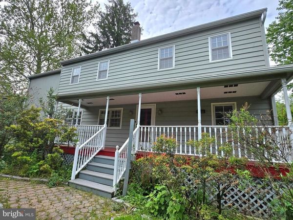 242 S SUGAN ROAD, NEW HOPE, PA 18938