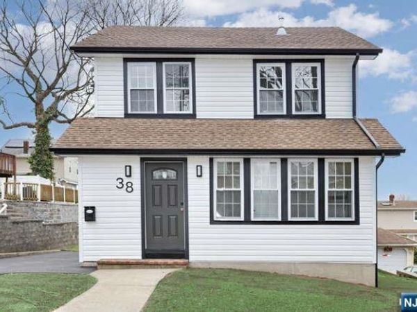 38 Chestnut Avenue, BOGOTA, NJ 07603