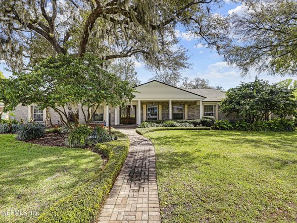 8691 SAN SERVERA Drive W, Jacksonville, FL 32217