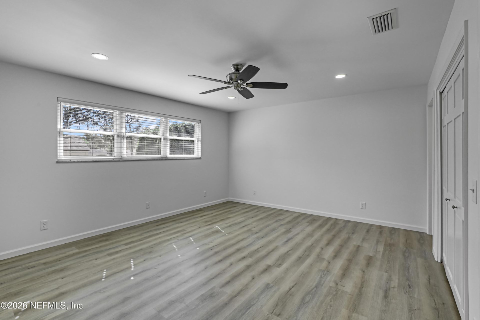 8691 San Servera Drive W, Jacksonville, FL 32217 Photo