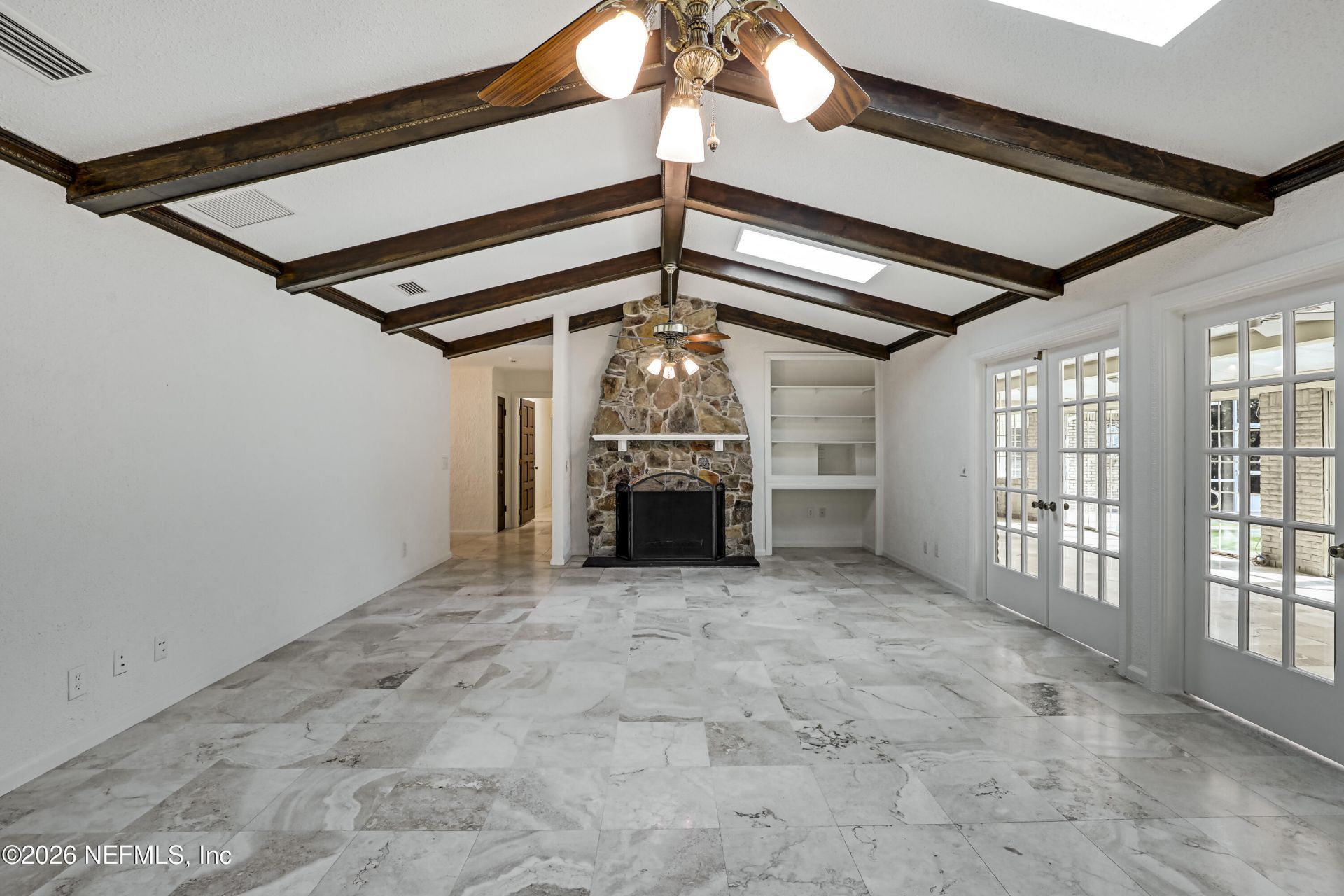 8691 San Servera Drive W, Jacksonville, FL 32217 Photo