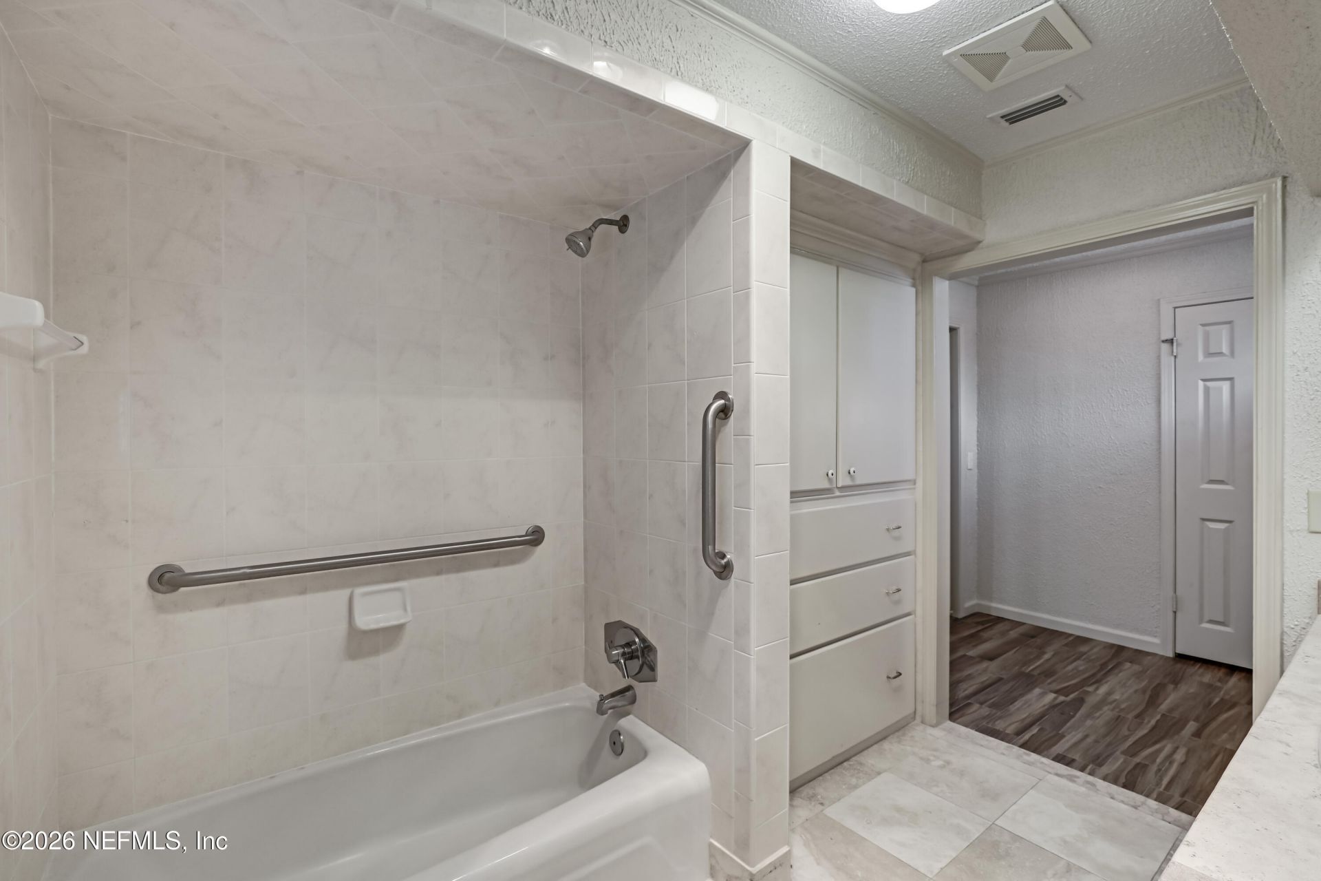 8691 San Servera Drive W, Jacksonville, FL 32217 Photo