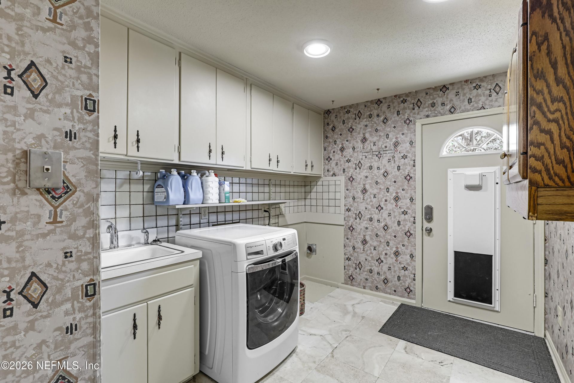 8691 San Servera Drive W, Jacksonville, FL 32217 Photo