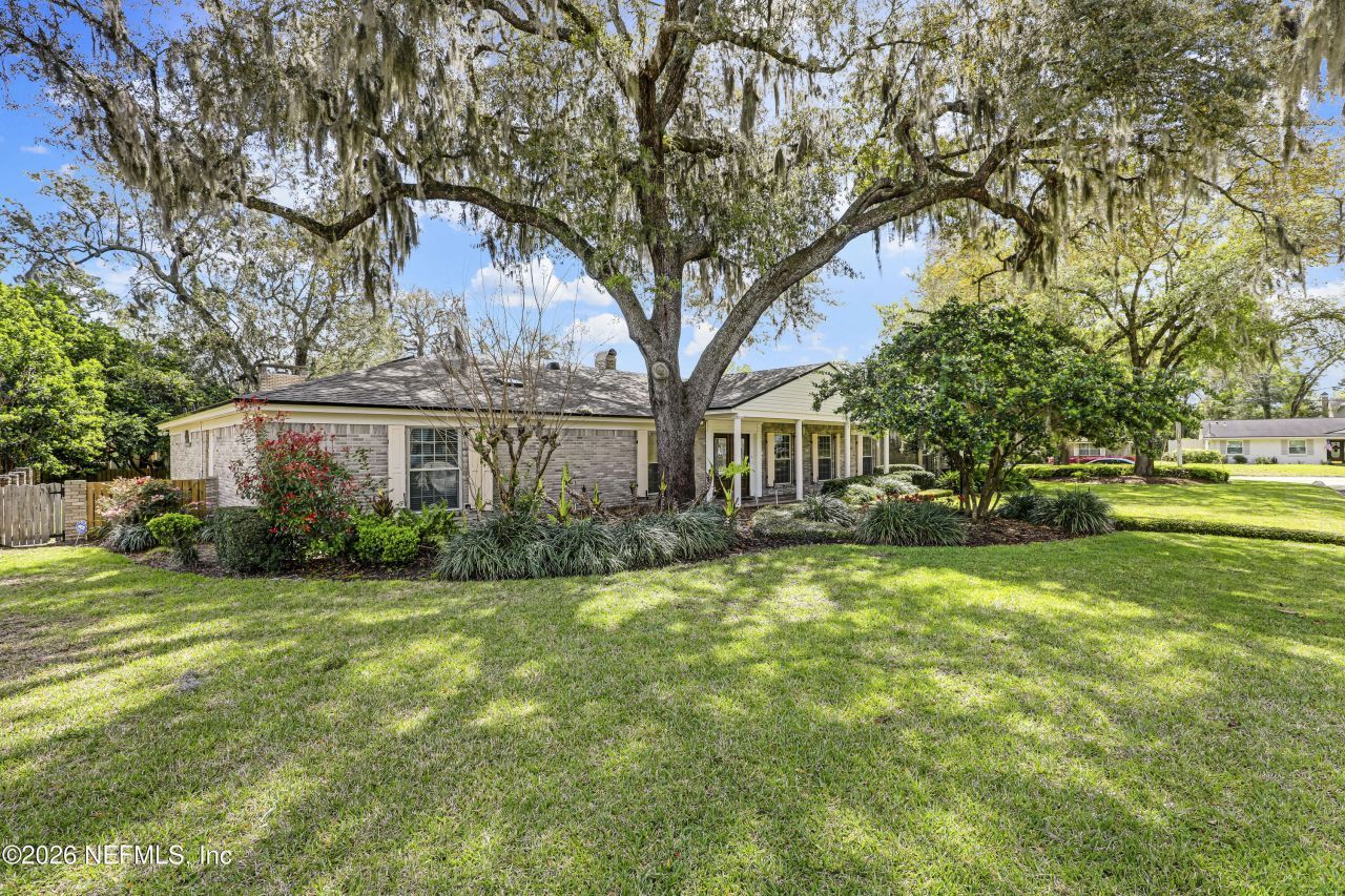 8691 San Servera Drive W, Jacksonville, FL 32217 Photo