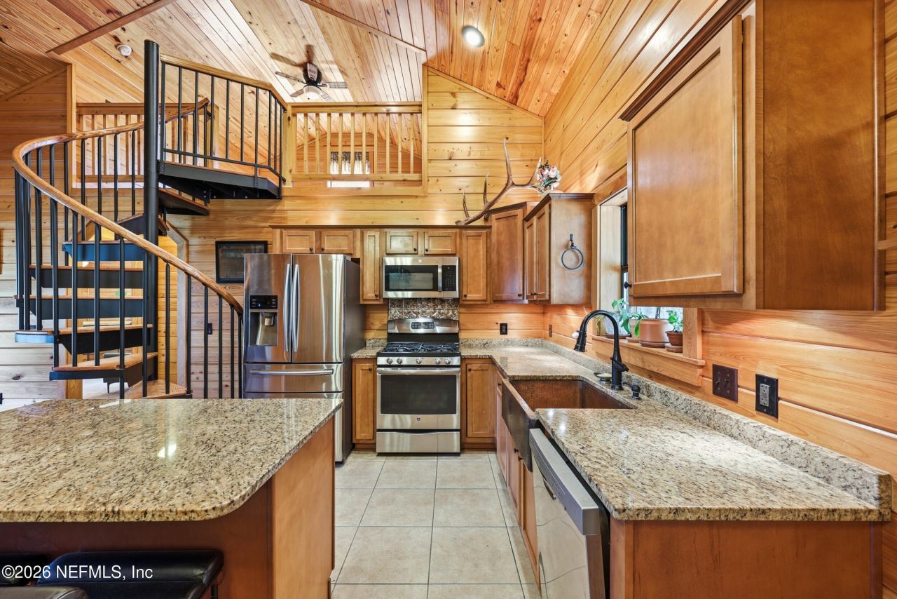 8796 Gin Henry Lane, Glen St. Mary, FL 32040 Photo