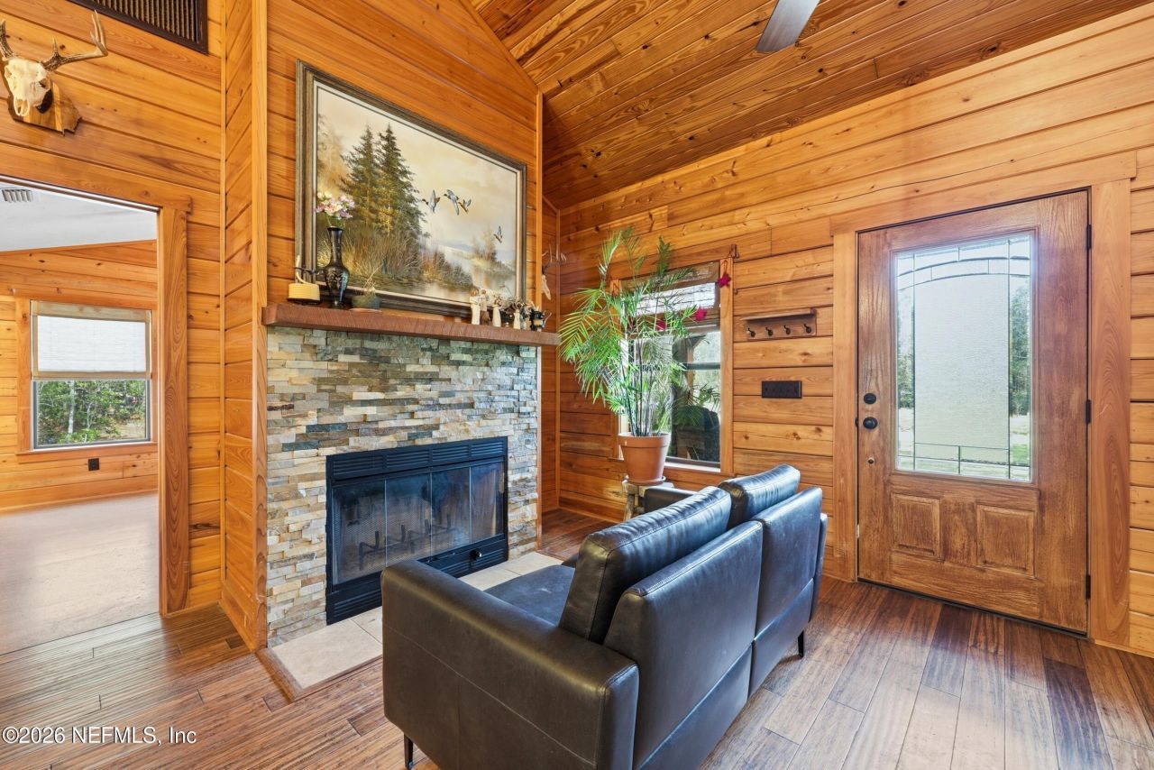 8796 Gin Henry Lane, Glen St. Mary, FL 32040 Photo