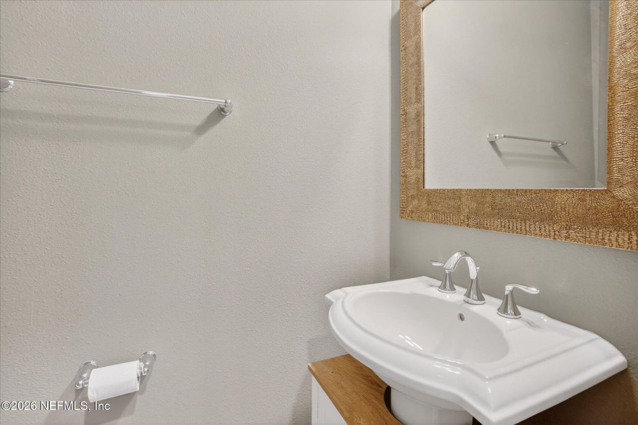 10013 Logan Falls Court, Jacksonville, FL 32222 Photo