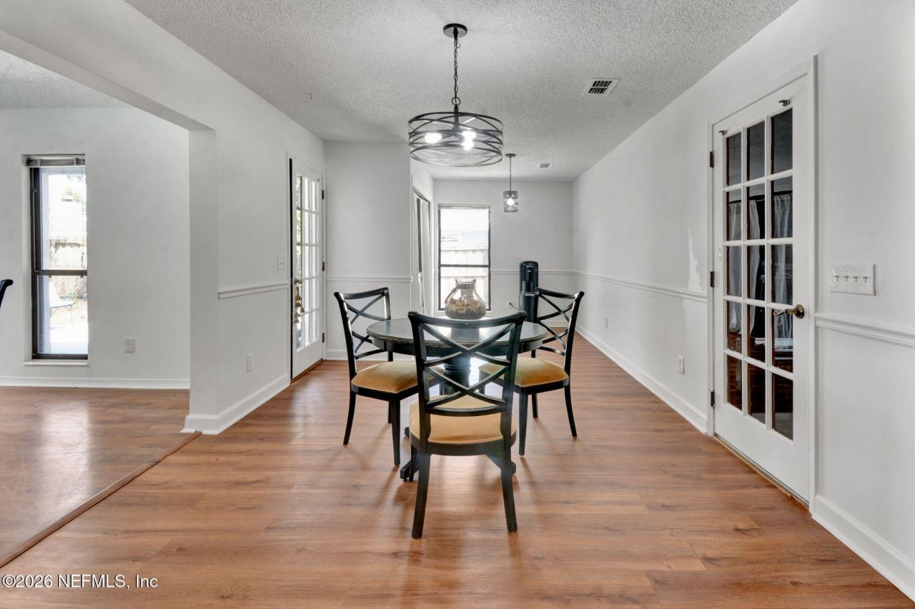 1074 Kings Road, Neptune Beach, FL 32266 Photo