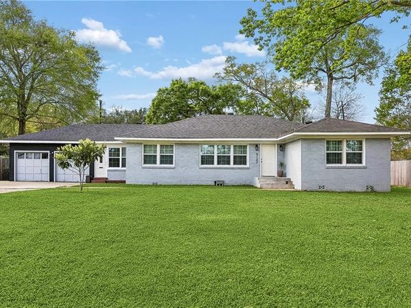 9122 MEADOWOOD Street, Baton Rouge, LA 70815