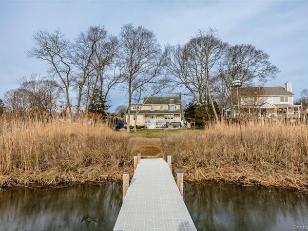 107A Ocean Avenue, Center Moriches, NY 11934