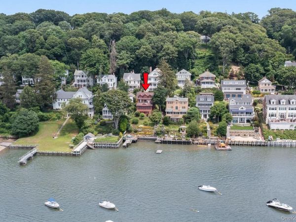 131 Bayview Avenue , Northport, NY 11768