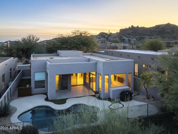 10858 E HEDGEHOG Place, Scottsdale, AZ 85262