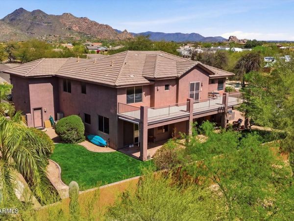 6117 E PALOMINO Lane, Scottsdale, AZ 85266