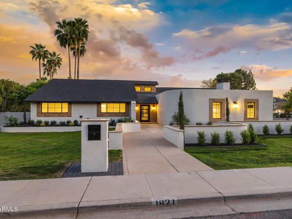 1821 E LYNWOOD Street, Mesa, AZ 85203