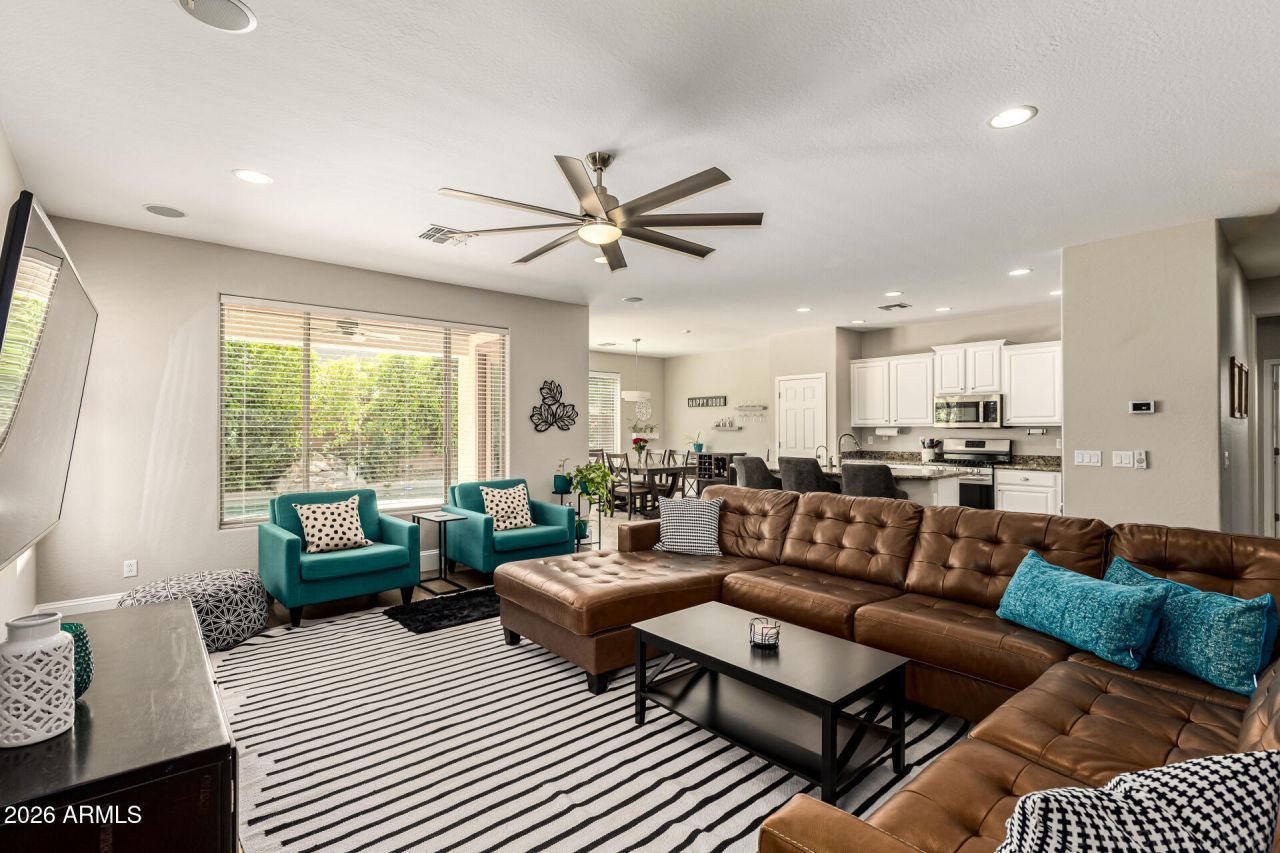 417 W Desert Broom Drive, Chandler, AZ 85248 Main Photo