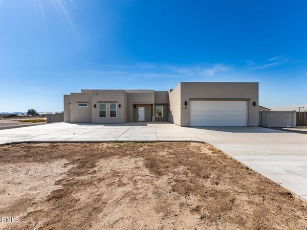 6248 S Dean Rd Road, Buckeye, AZ 85326