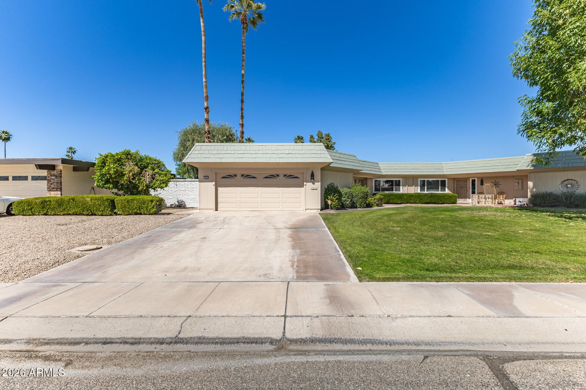 10634 W Hutton Drive, Sun City, AZ 85351 Main Photo