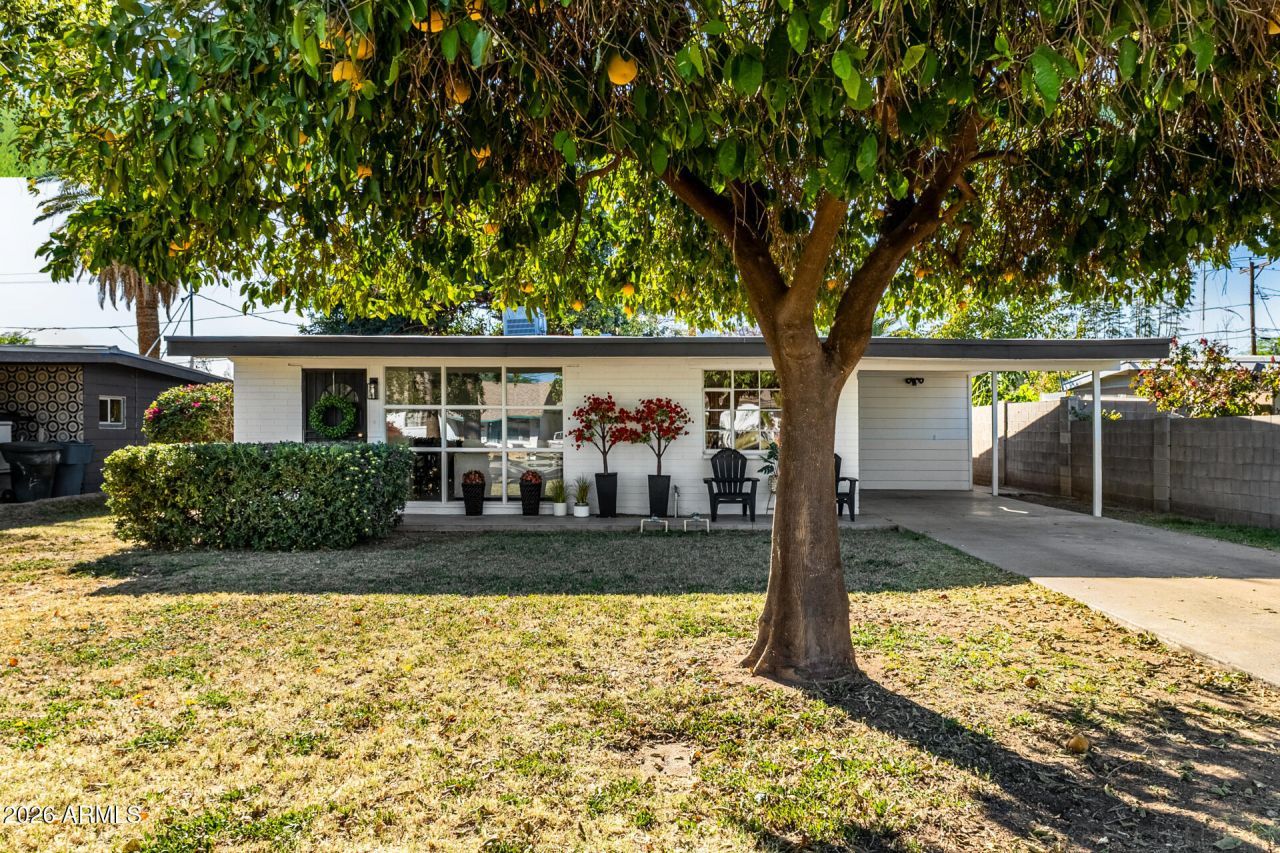 2822 N 34th Street, Phoenix, AZ 85008 Main Photo