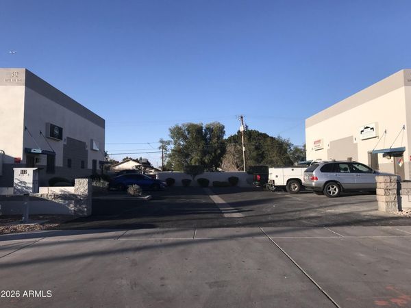 512 W 2nd Avenue, Mesa, AZ 85210