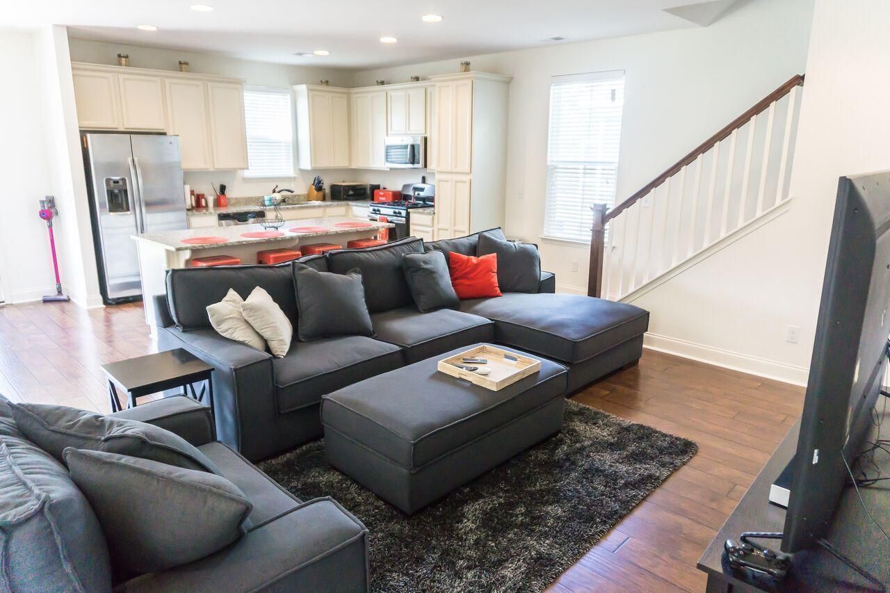 3802 Poplar Grove Place Photo 8