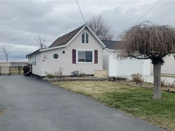 2331 Edgemere Drive , Rochester, NY 14612