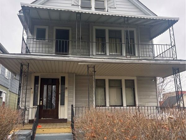 28 Lonsdale Road , Buffalo, NY 14208
