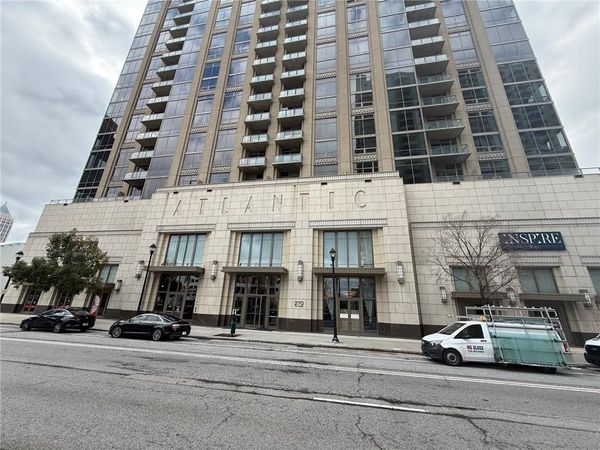 270 17th Street NW, Unit 2207, Atlanta, GA 30363