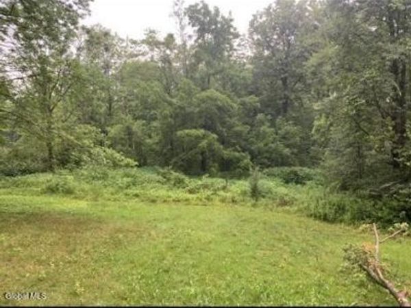 L48 Steadwell Rd, Amsterdam, NY 12010