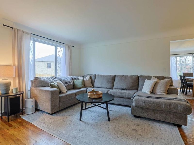 3088 Belden Circle, Cincinnati, OH 45211 Photo 10