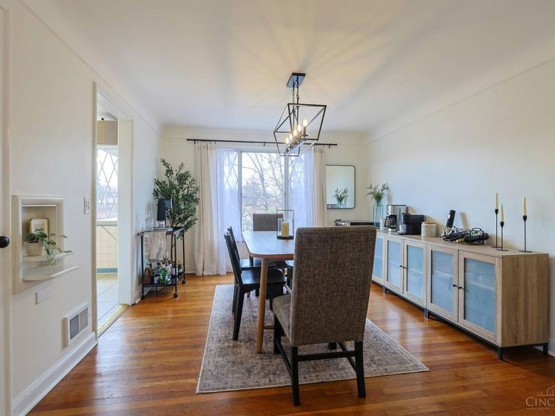 3088 Belden Circle, Cincinnati, OH 45211 Photo 12